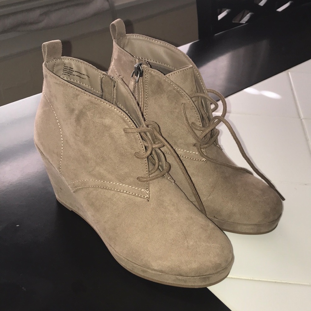 Ankle boots